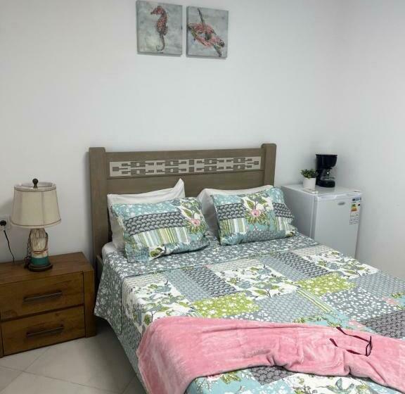 اتاق استاندارد, City Center Luxurious Suites & Rooms