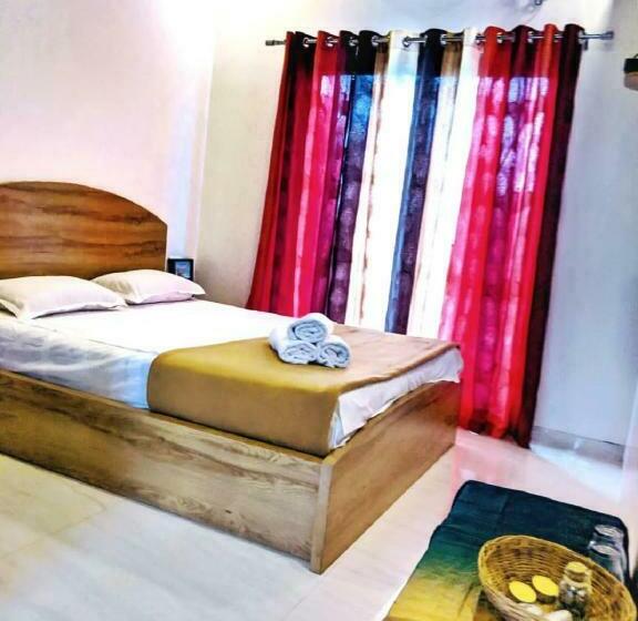 Quarto Deluxe, Raaviz Recidency