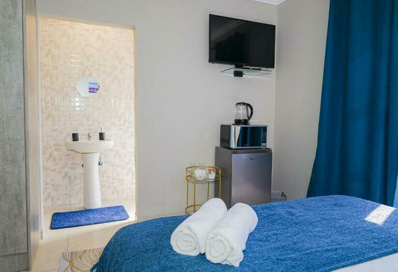 غرفة ديلوكس, Regorogile Guest House Spa And Conference