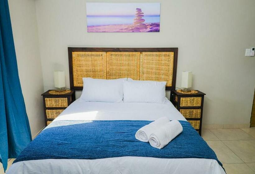 غرفة ديلوكس, Regorogile Guest House Spa And Conference