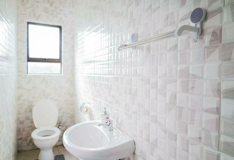 غرفة ديلوكس, Regorogile Guest House Spa And Conference