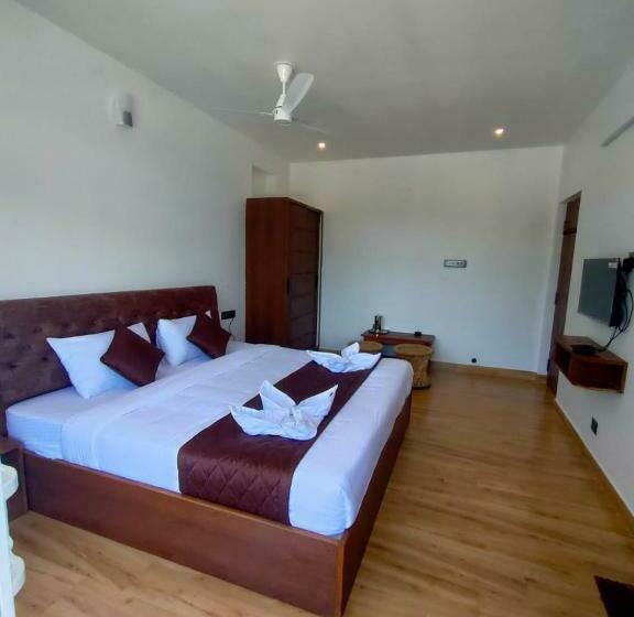 غرفة قياسية, Nt Grand Yercaud