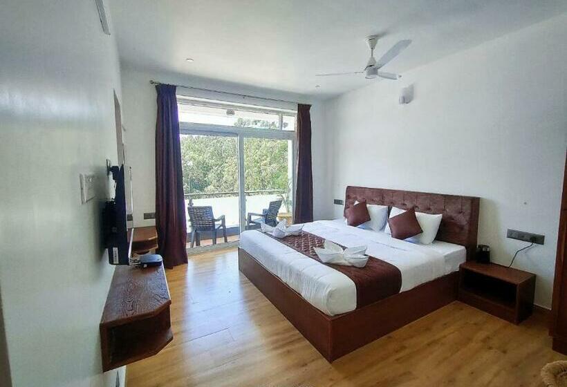 غرفة قياسية, Nt Grand Yercaud