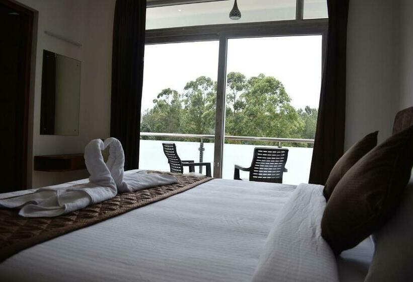 Номер Стандарт, Nt Grand Yercaud