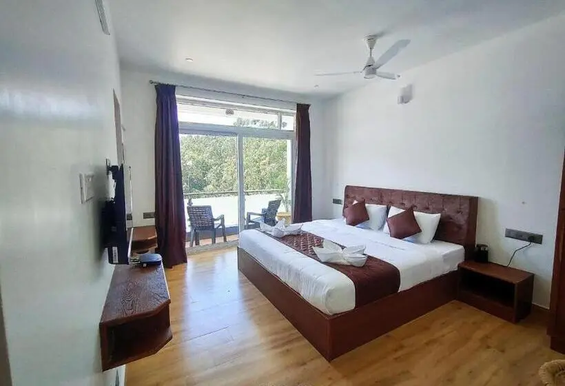 Villa 2 Makuuhuonetta, Nt Grand Yercaud
