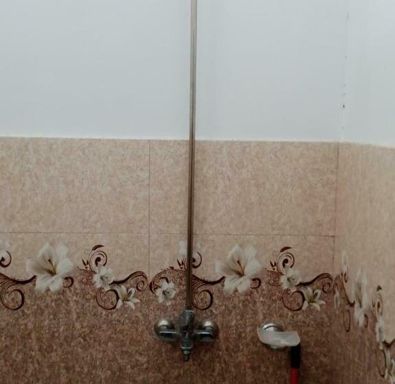 اتاق استاندارد با بالکن, Red Roof & Restaurant