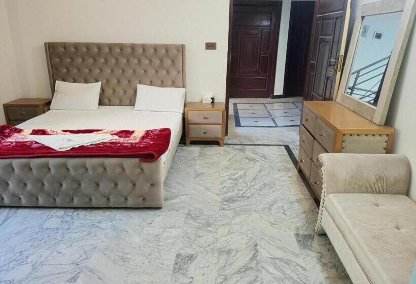 اتاق استاندارد با بالکن, Red Roof & Restaurant