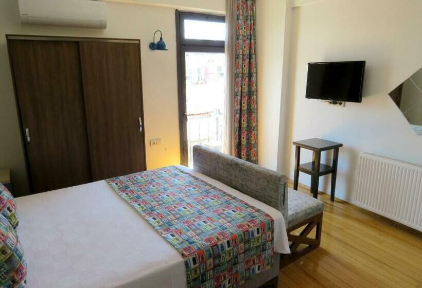 إستديو قياسى مزود بشرفة, Istanberry   Vanilla Apartments