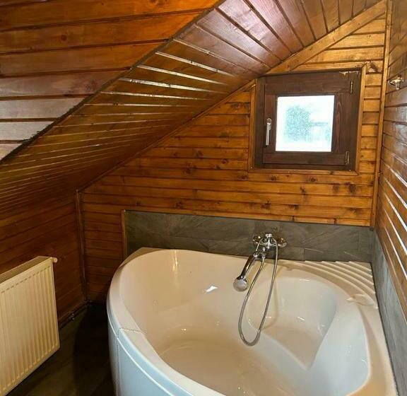 סטודיו משפחתי, Vila Boema