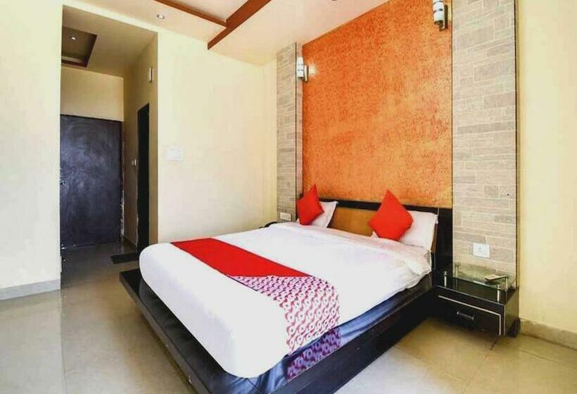 Трехместный Номер Классика, Collection O 7r Resort