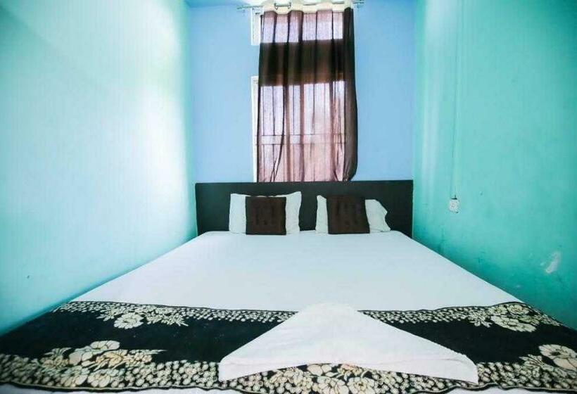 トリプルクラシックルーム, Oyo Flagship 81524 Gp Lodge