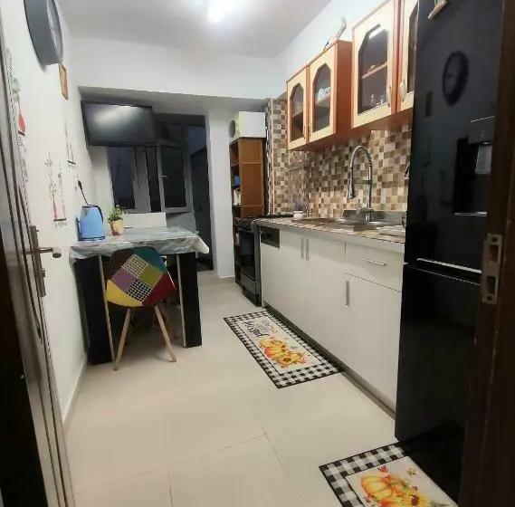اتاق لوکس با بالکن, Lake And Park View Residence