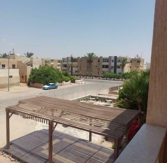 اتاق استاندارد با چشمانداز باغ, Delmon