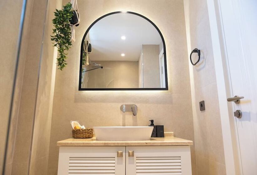 اتاق سوپریور, Pastel Rooms