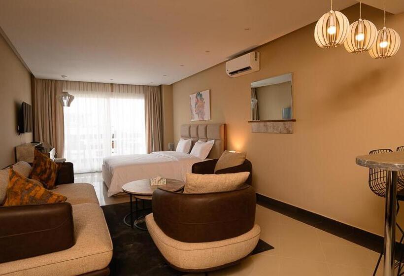 سوییت لوکس, Playa Del Pacha Suites