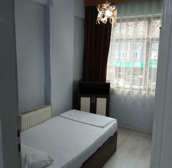 חדר סטנדרט לארבעה, Trabzon Feyzan Otel