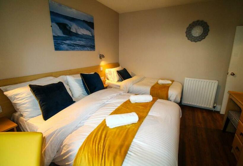 חדר סטנדרט לשלושה, Beulah Guest House