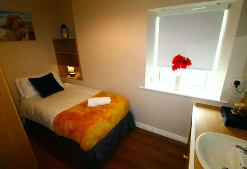 Standard Yhden Hengen Huone, Beulah Guest House