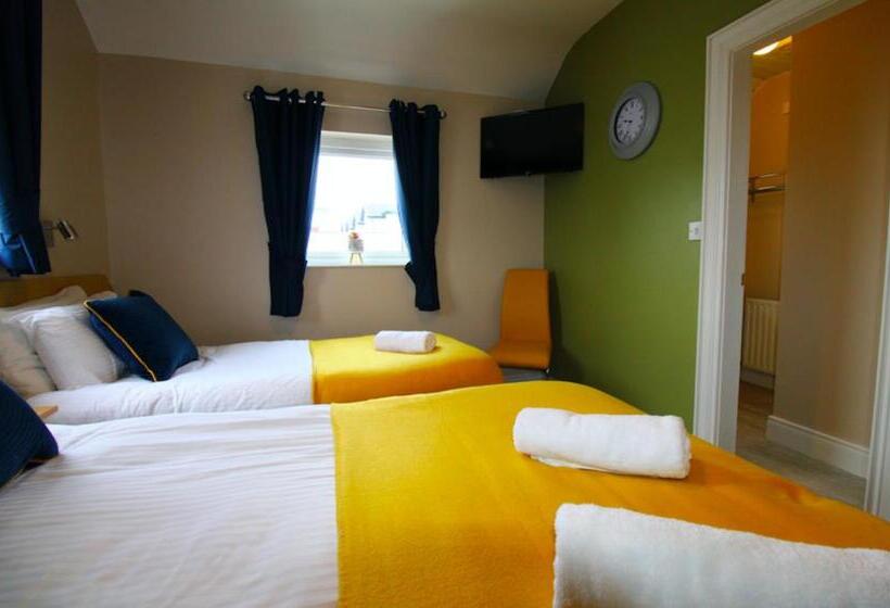 חדר סטנדרט לשלושה, Beulah Guest House