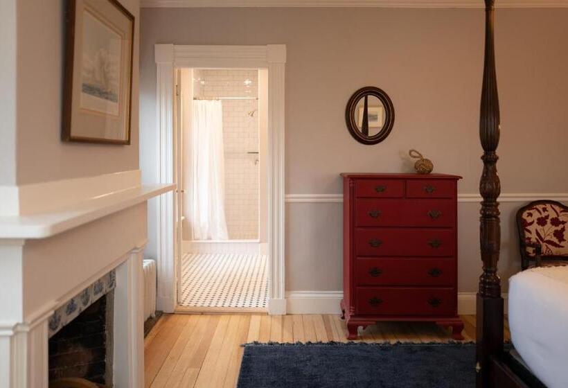 带大床的豪华间, Onesixtyfive, The Inn On Park Row