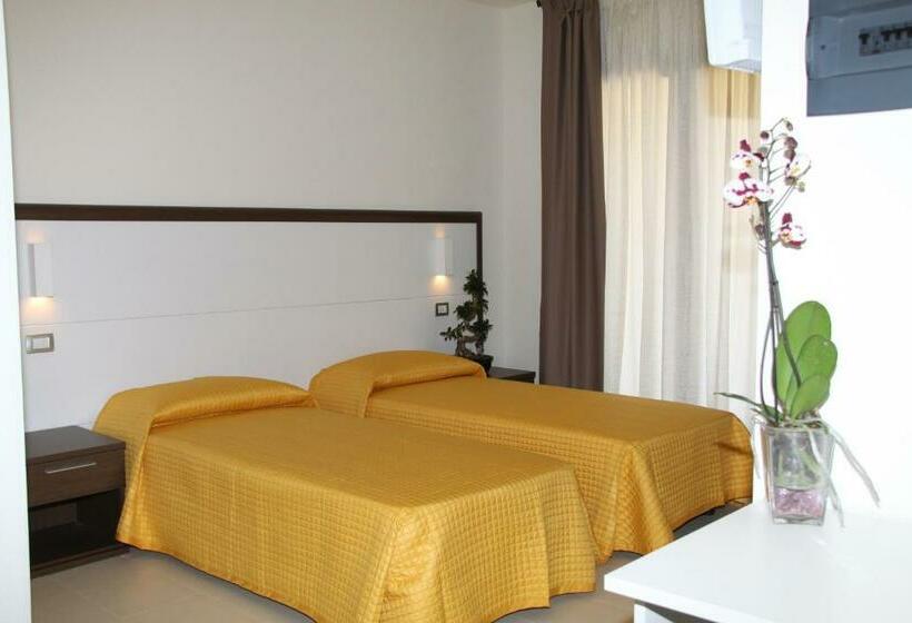 Номер Superior, Xenia