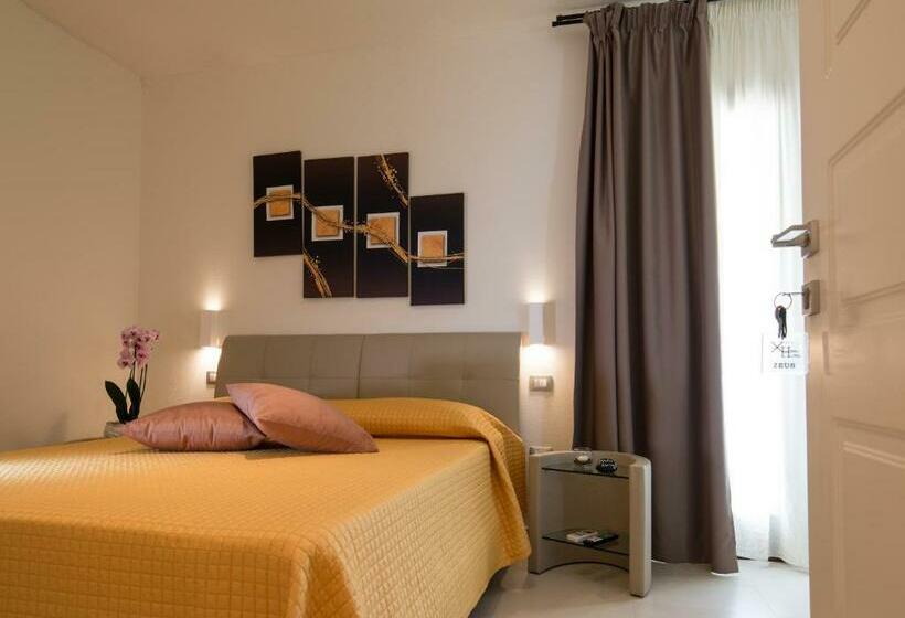 Номер Superior, Xenia