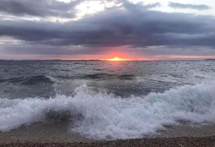 1베드룸 아파트 1층, Apartments Batur