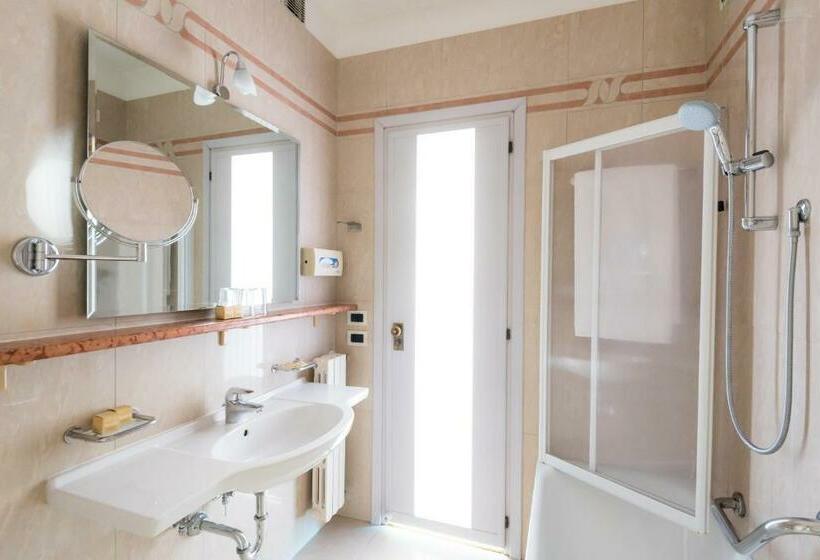 발코니 스탠다드 싱글 룸, Apollo Terme