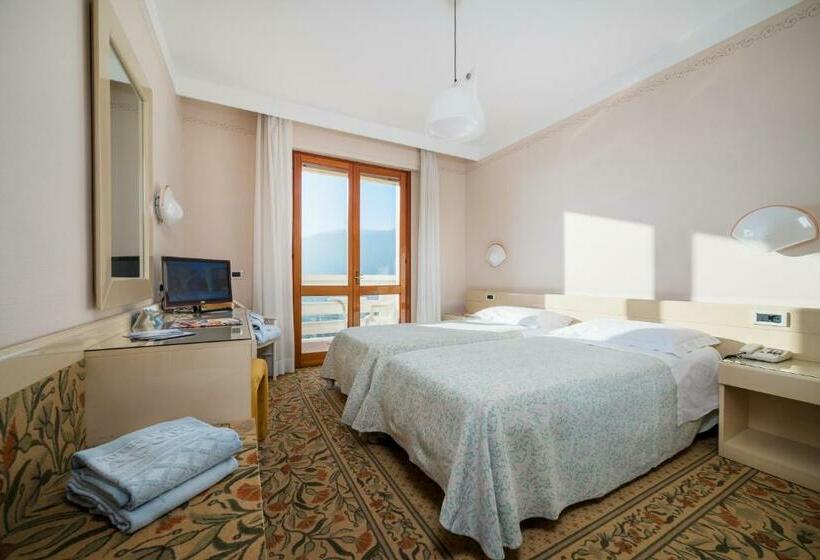 스탠다드 발코니 룸, Apollo Terme