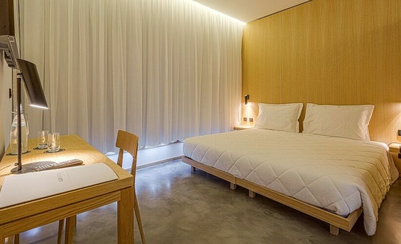 اتاق استاندارد یک نفره, Evora Olive