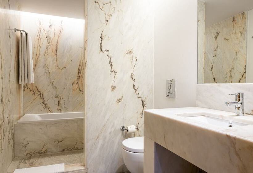 اتاق سوپریور, Evora Olive