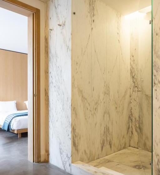 اتاق لوکس, Evora Olive