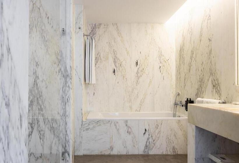 اتاق لوکس, Evora Olive