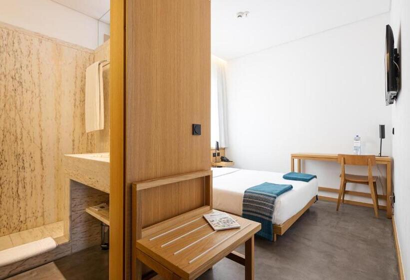 اتاق استاندارد یک نفره, Evora Olive