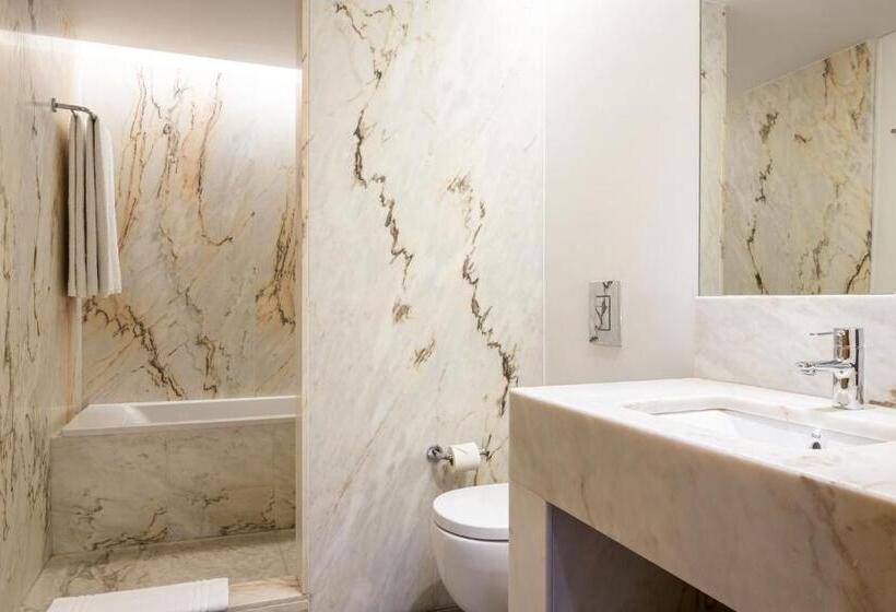 اتاق سوپریور, Evora Olive