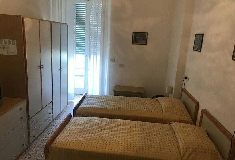 Номер Стандарт, Grand Hotel Vallombrosa