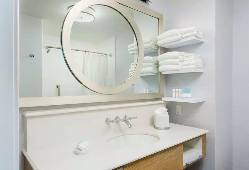 2ダブルベッドのスタンダードルーム, Hampton Inn & Suites Napa