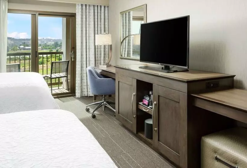 2ダブルベッドのスタンダードルーム, Hampton Inn & Suites Napa