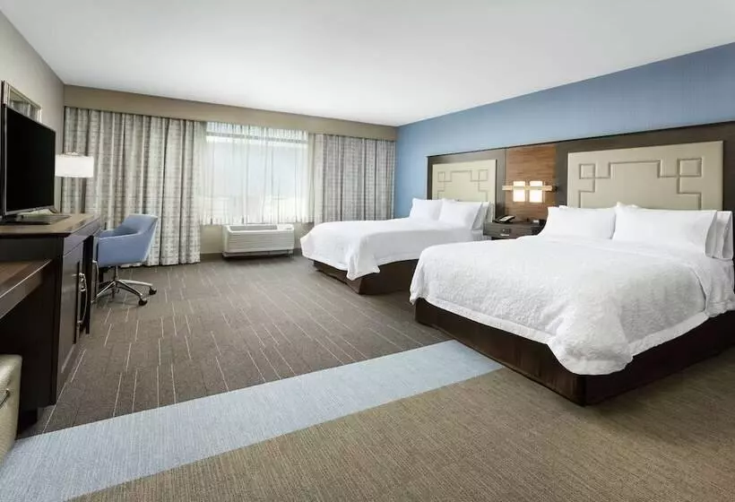 身障者適用スタンダードルーム, Hampton Inn & Suites Napa
