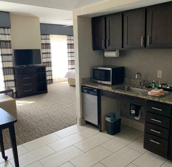 Deluxe Suite King Bed, Homewood Suites By Hilton Munster