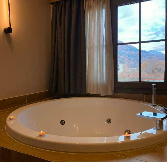 标准间, Irene's Resort