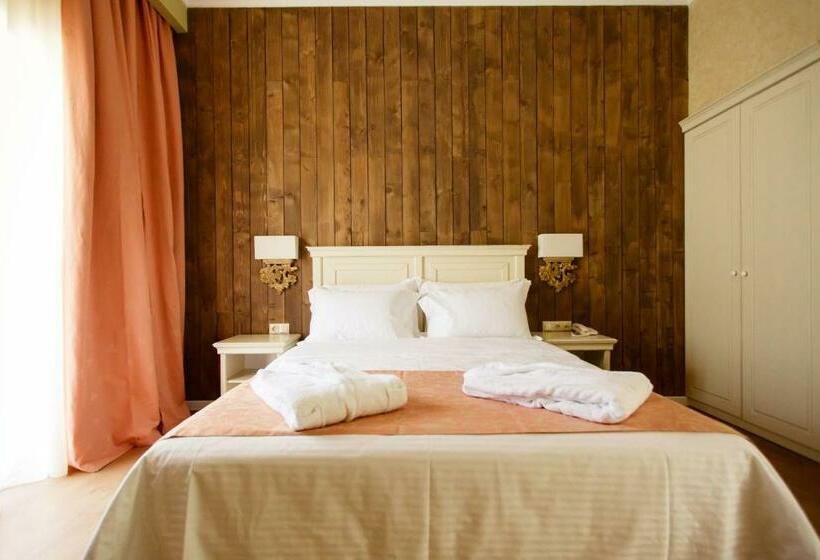 标准间, Irene's Resort