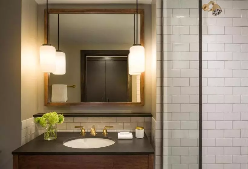 身障者適用スタンダードルーム, Kimpton Journeyman Hotel, An Ihg