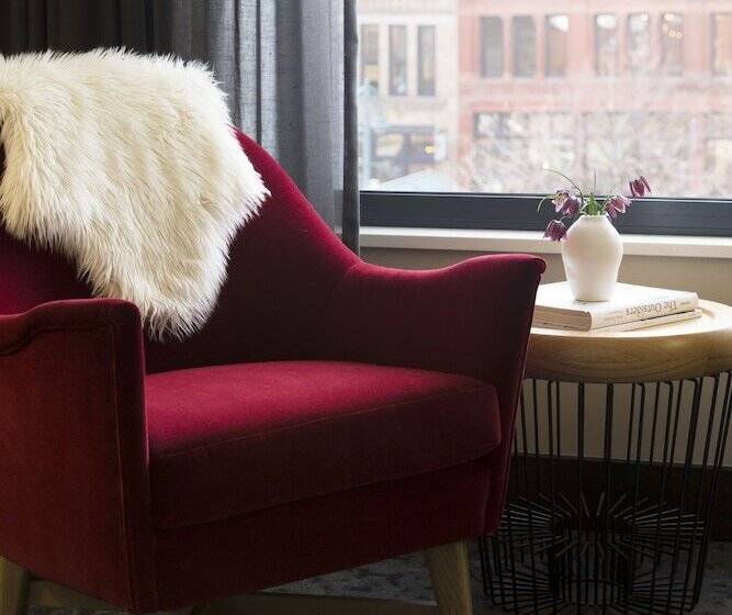 适合残疾人士使用的带超级大床的标准间, Kimpton Journeyman Hotel, An Ihg