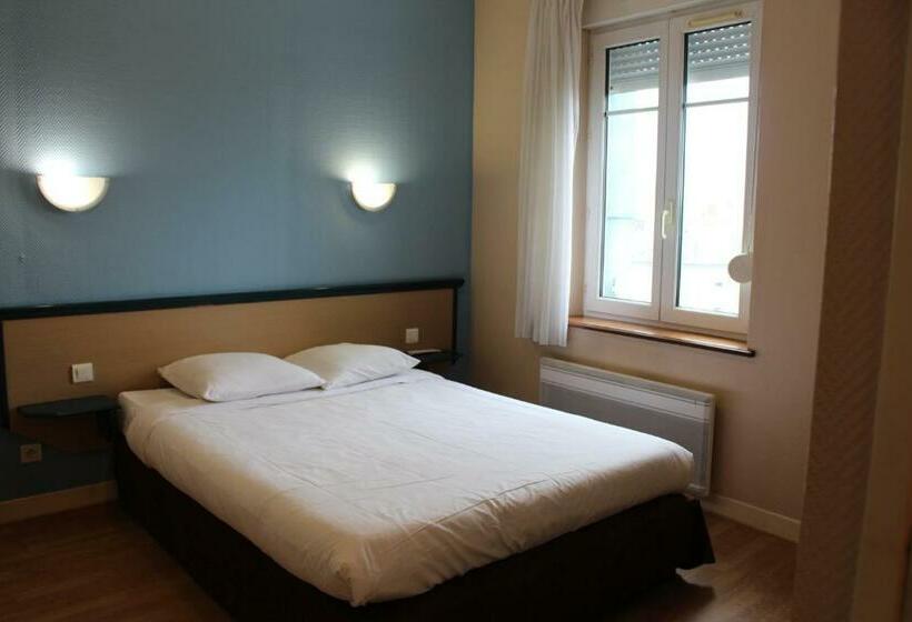 Номер Стандарт, Le Voltaire