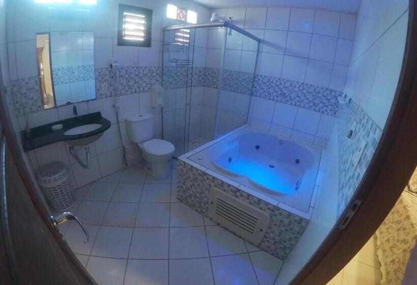 غرفة قياسية مزوَّدة بجاكوزي, Pousada Gostoso Village