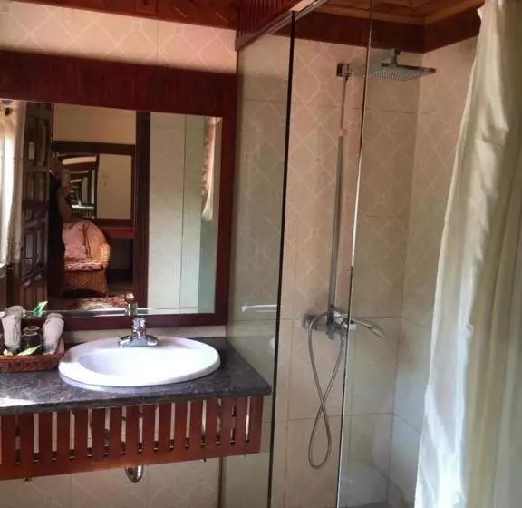 اتاق استاندارد با چشم‌انداز دریاچه, Sapa Garden Bed And Breakfast