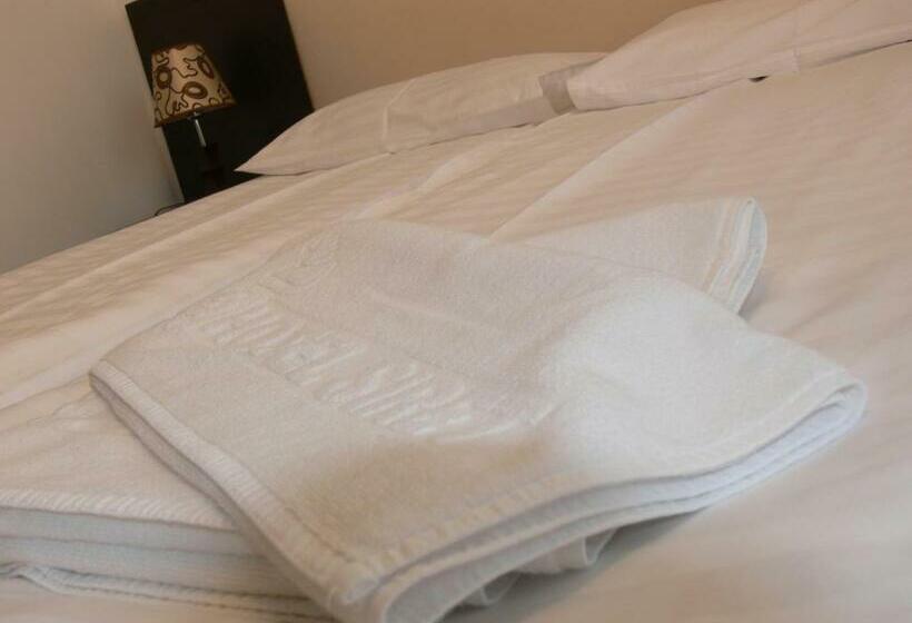 バルコニー付きスーペリアルーム, & Medspa Siret