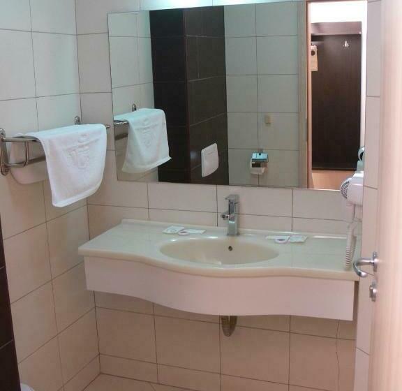 バルコニー付きスーペリアルーム, & Medspa Siret