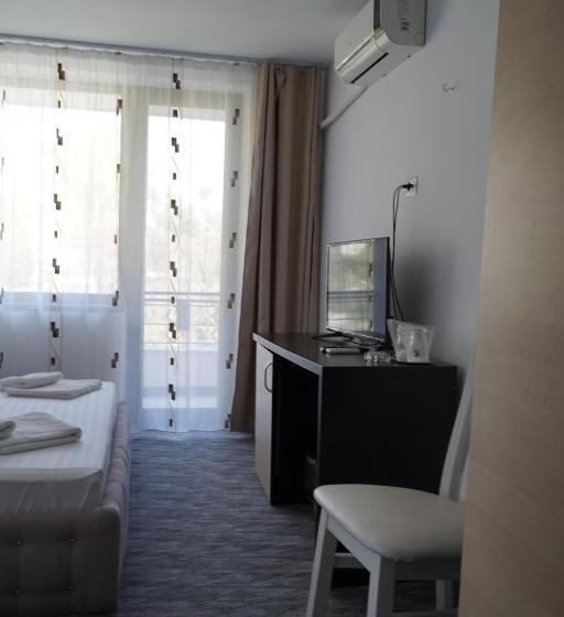 バルコニー付きスーペリアルーム, & Medspa Siret